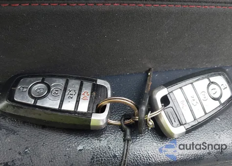 2018 Ford Explorer Xlt из США, поврежденный, VIN 1FM5K8D85JGA77904